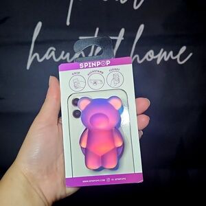 NEW GUMMY BEAR SPINPOP PHONE GRIP STAND